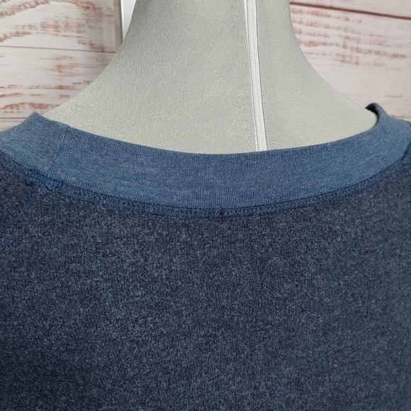 WILDFOX Friday Graphic Top Size S - Picture 7 of 13